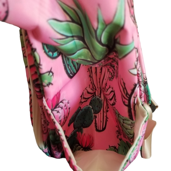 Diaper bag backpack pink catcus thermal bottle storage zipper pockets new - Picture 4 of 6